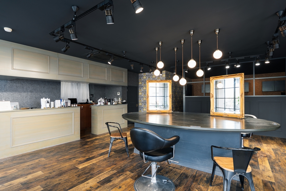 松山市南斎院町美容室・美容院・ヘアサロン｜シエナ（SHiENA HAIR HOME）